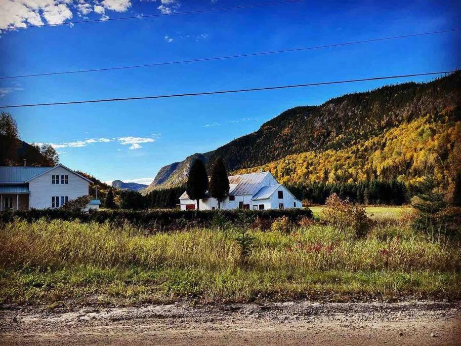 Appartement Mont Edouard, Hebergement Paisible A La Montagne Л'Анс-Сен-Жан Экстерьер фото