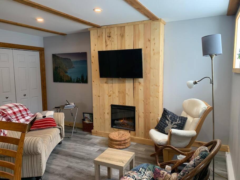Appartement Mont Edouard, Hebergement Paisible A La Montagne Л'Анс-Сен-Жан Экстерьер фото